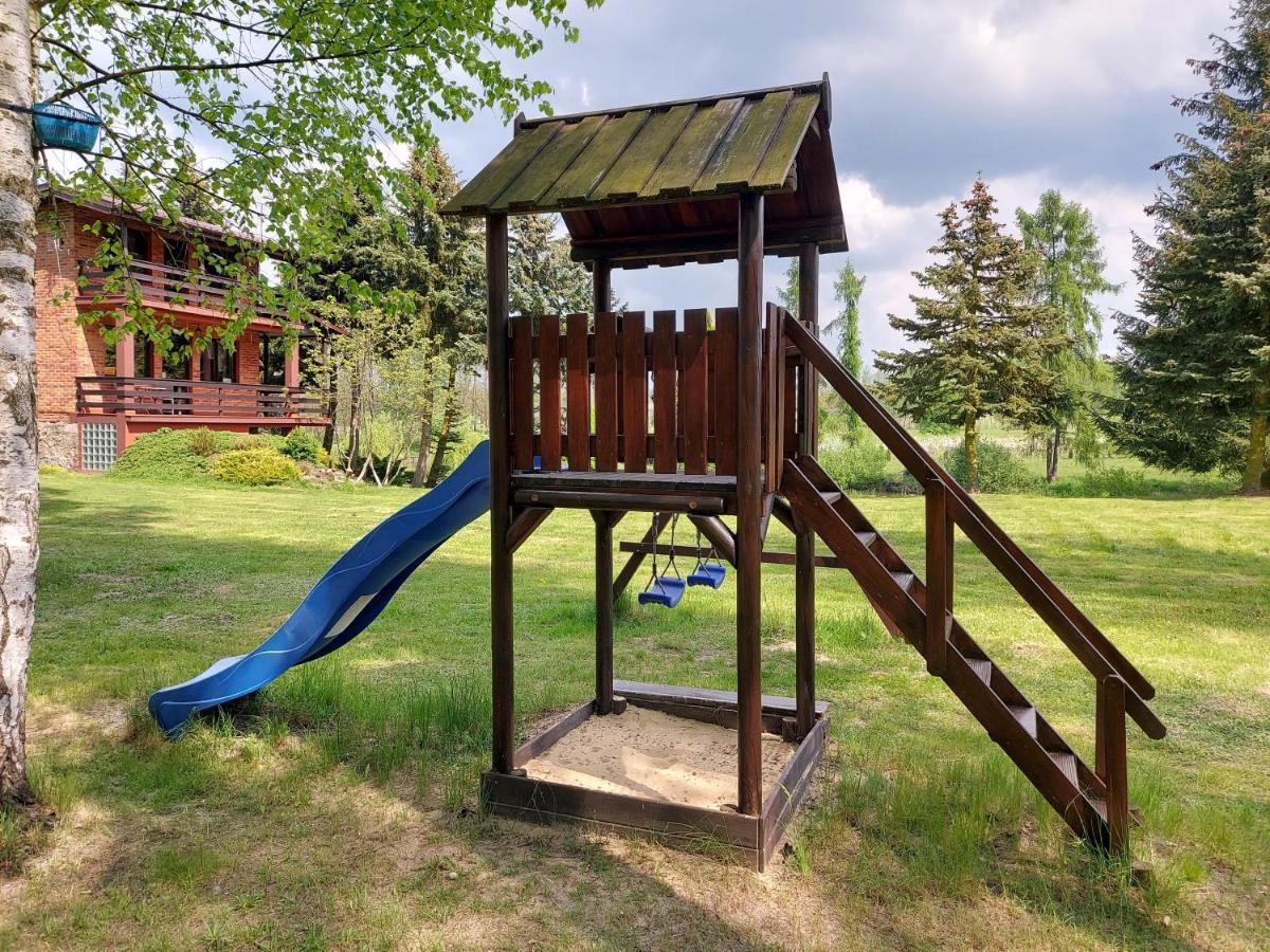 Dom Wakacyjny Z Ogromnym Ogrodem Witaszyn Exterior foto