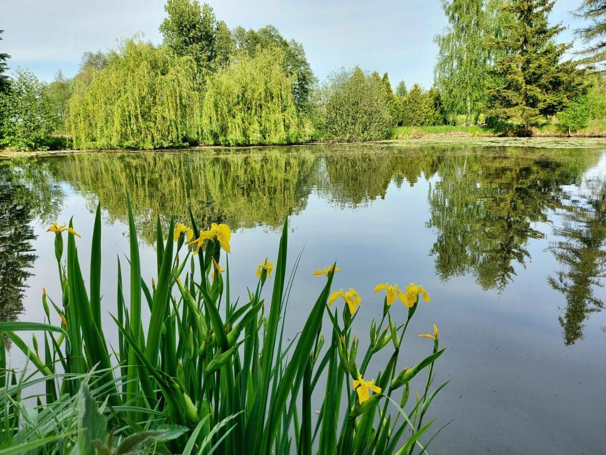 Dom Wakacyjny Z Ogromnym Ogrodem Witaszyn Exterior foto